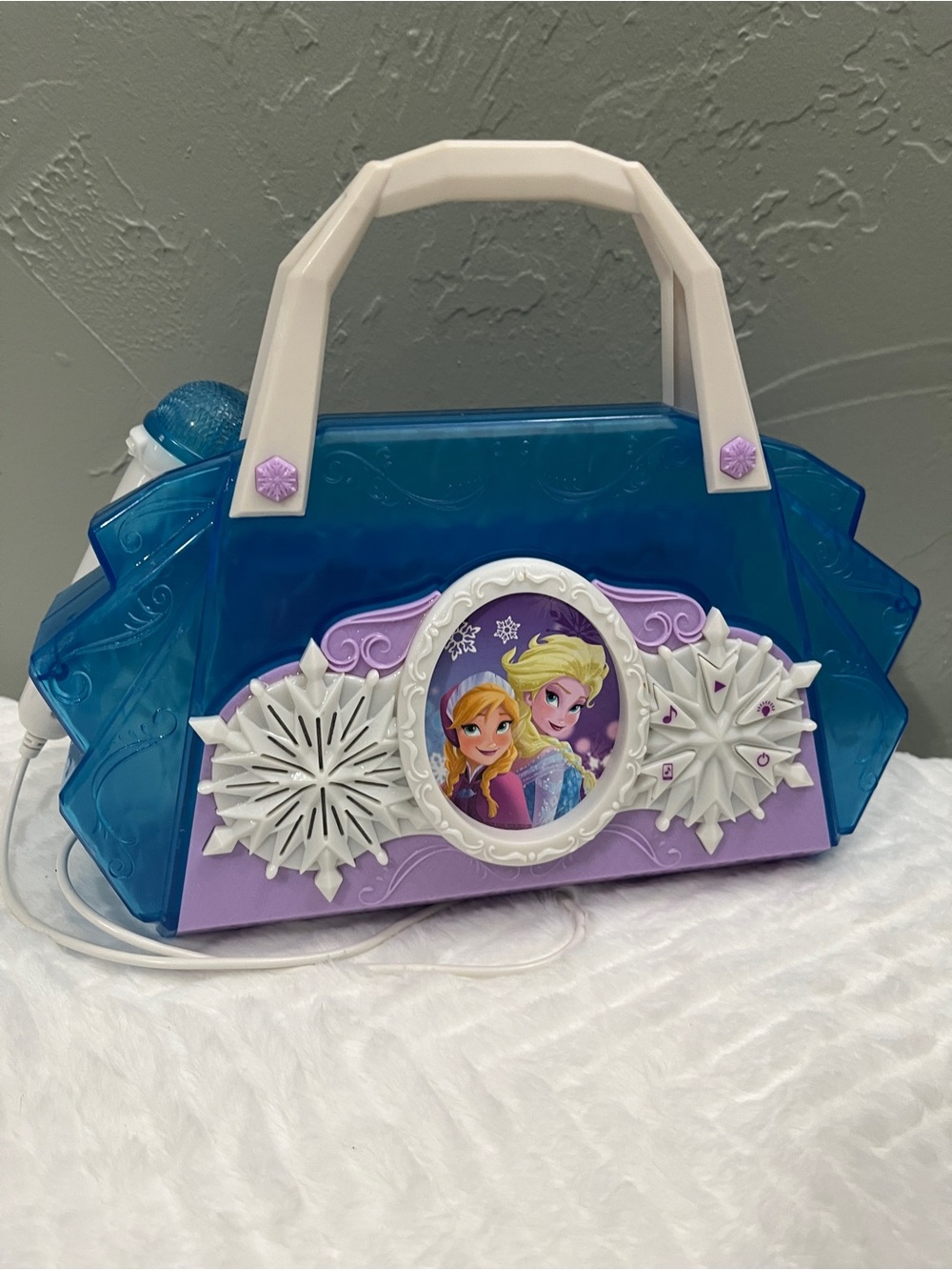 Disney Frozen Light-Up Purse Microphone Karaoke Sing Along preloaded songs - Picture 3 of 13